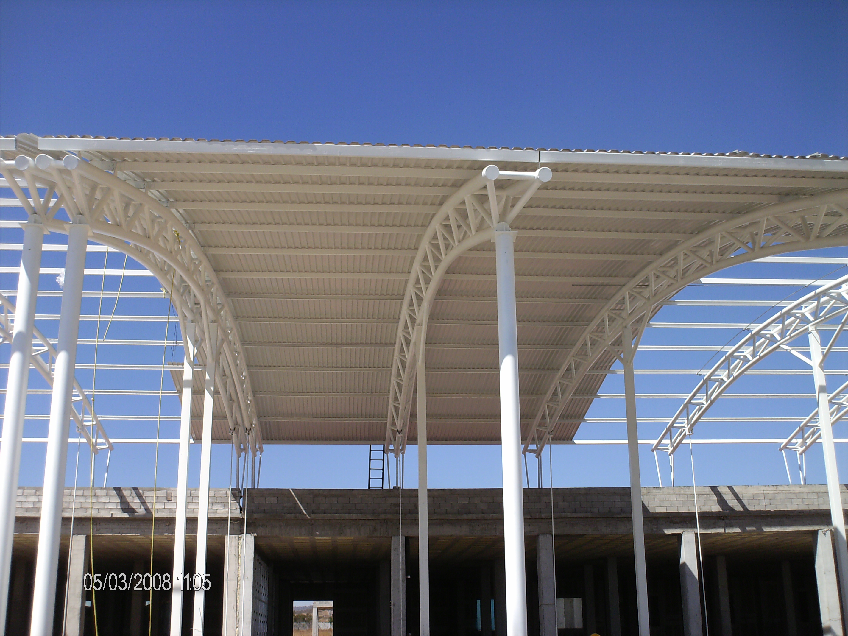 Instalación de techos y estructuras en Querétaro - Proyecto MOBE 31