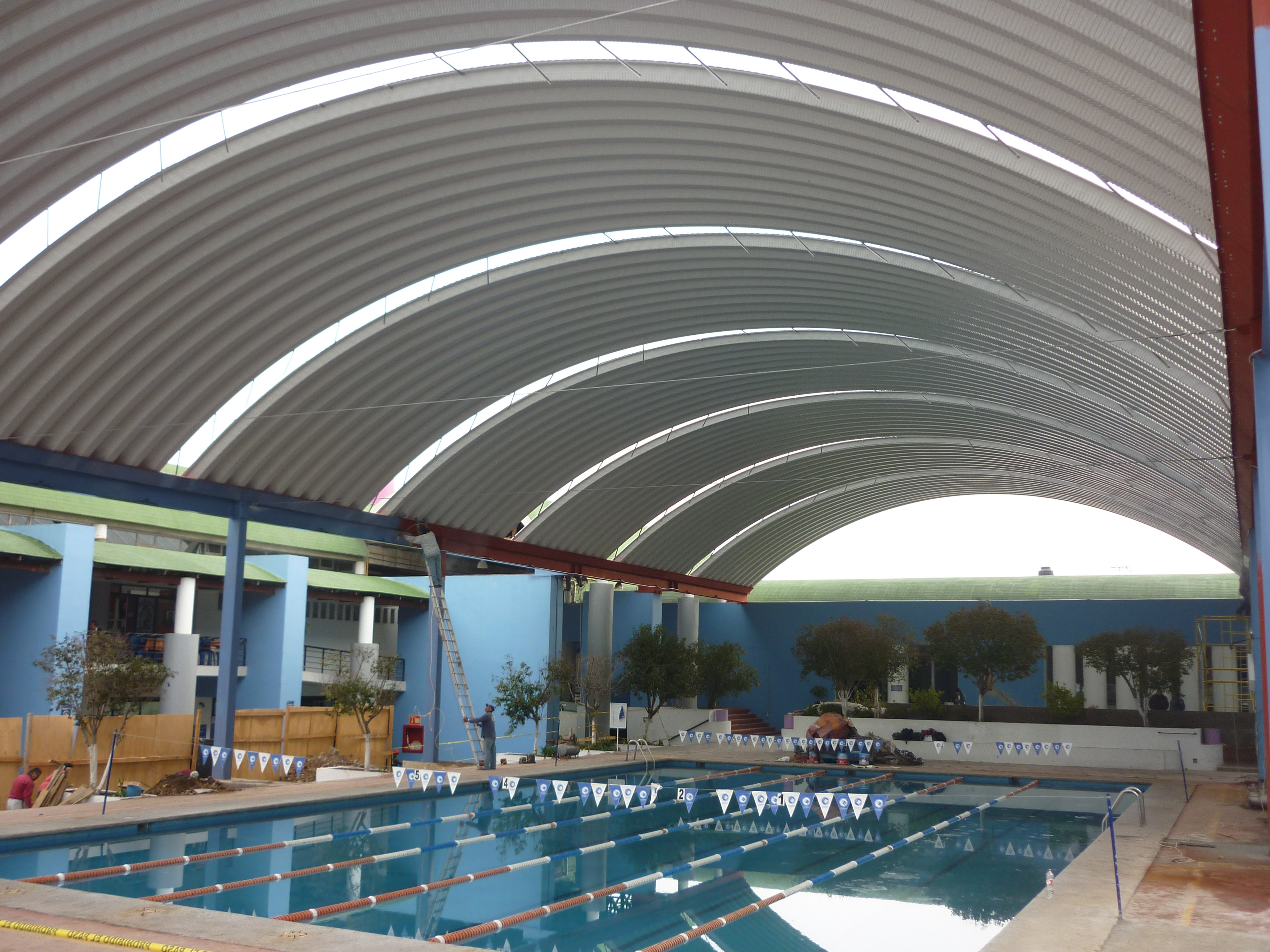 Instalación de techos y estructuras en Querétaro - Proyecto MOBE 36