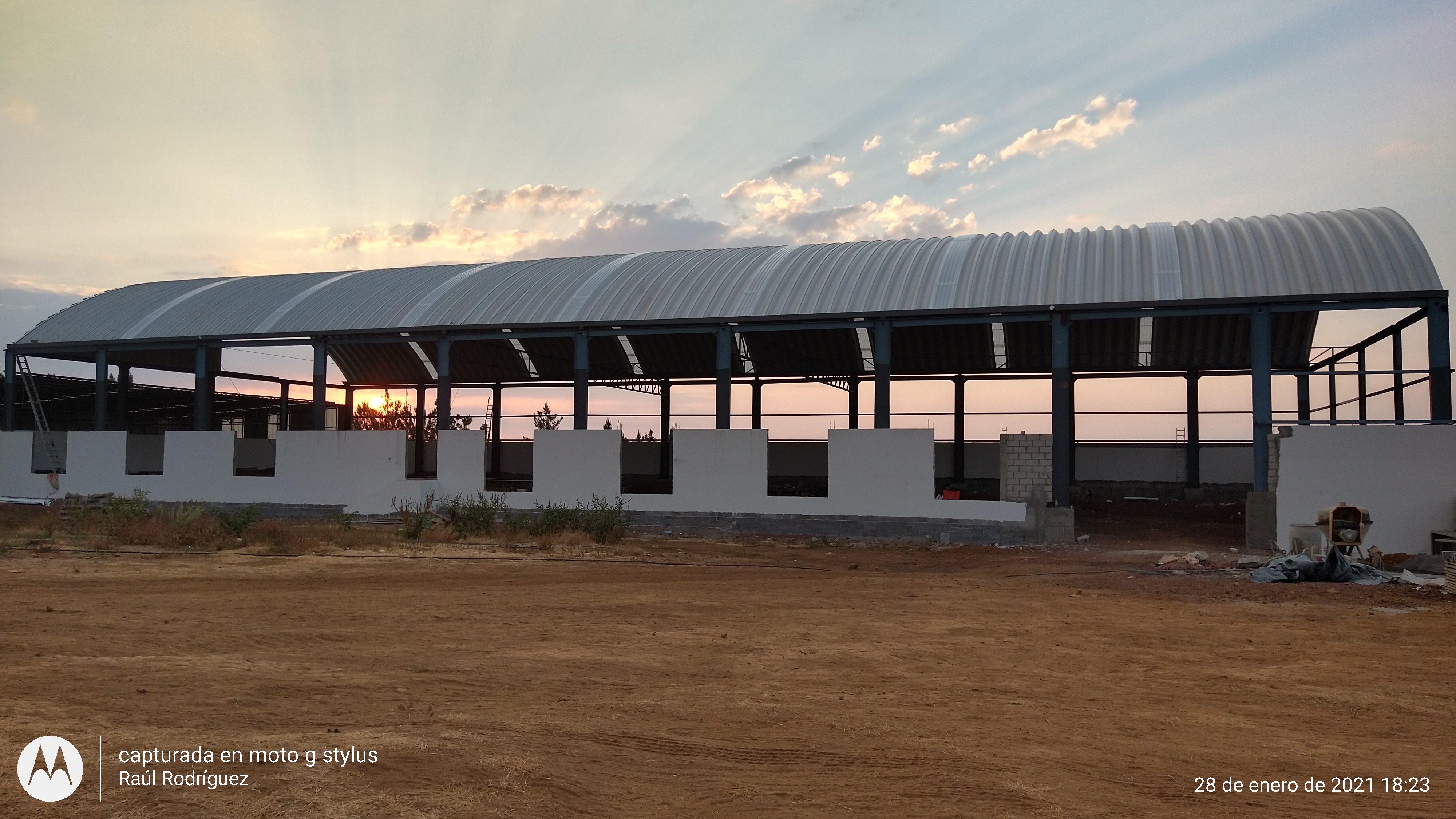 Instalación de techos y estructuras en Querétaro - Proyecto MOBE 4
