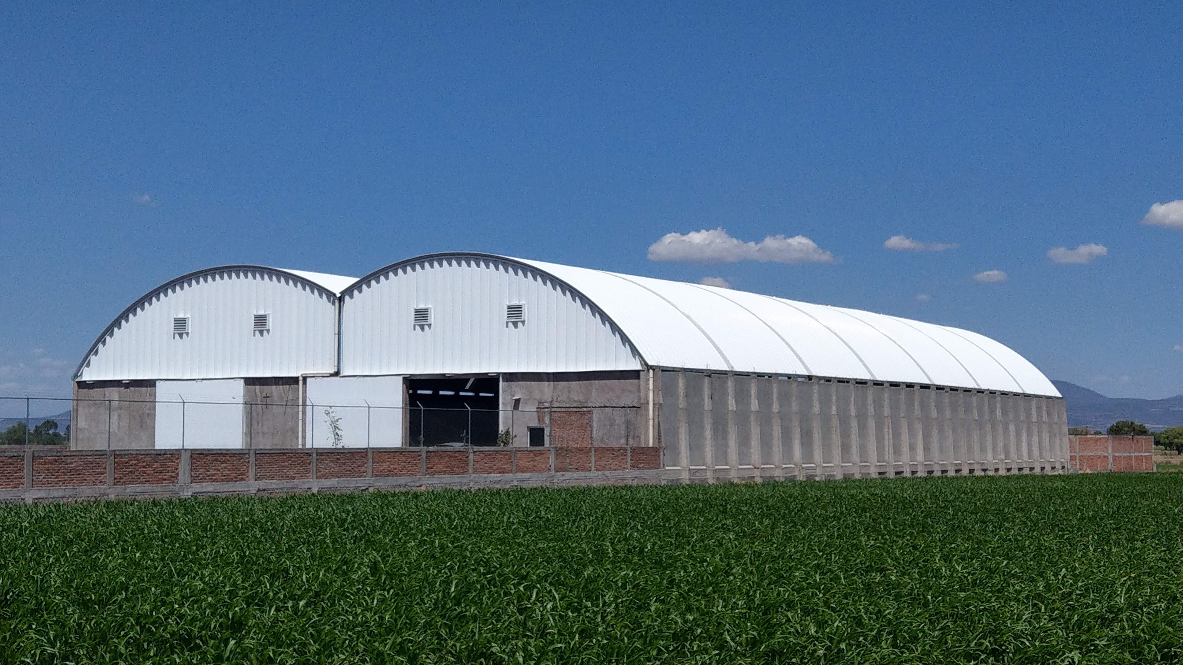 Instalación de techos y estructuras en Querétaro - Proyecto MOBE 43