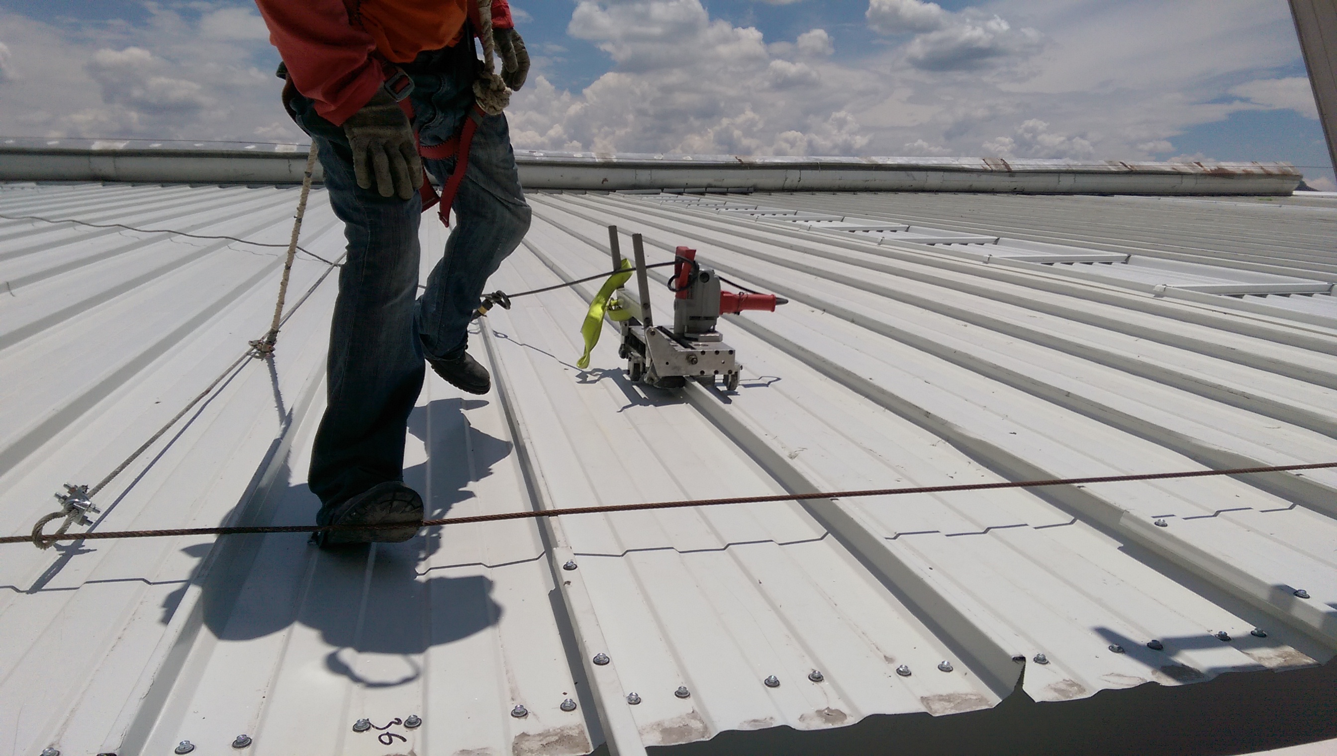 Instalación de techos y estructuras en Querétaro - Proyecto MOBE 50