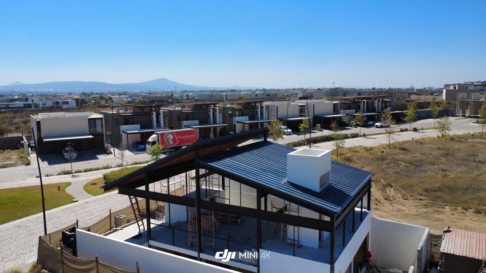 Instalación de techos y estructuras en Querétaro - Proyecto MOBE 55